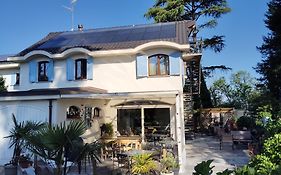 Bed And Breakfast Campagnoli  3*
